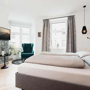 Apartment Center-apartment - Grosse Im Stadtzentrum In Perfekter Lage