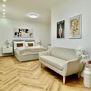 Appartamento Mirabelle Homes